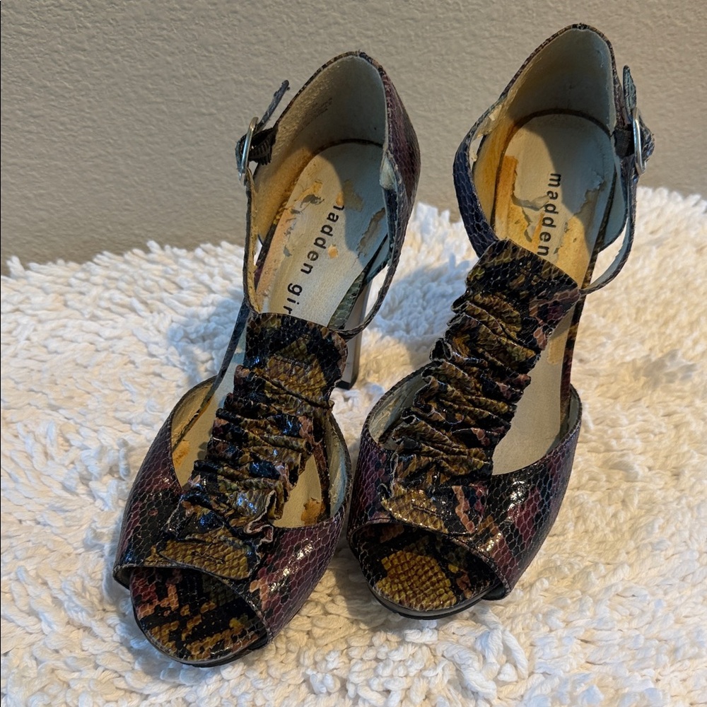 Madden Girl Snakeskin Pattern Heels